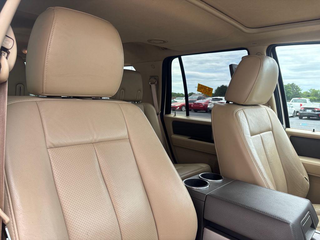 used 2014 Ford Expedition car, priced at $13,247