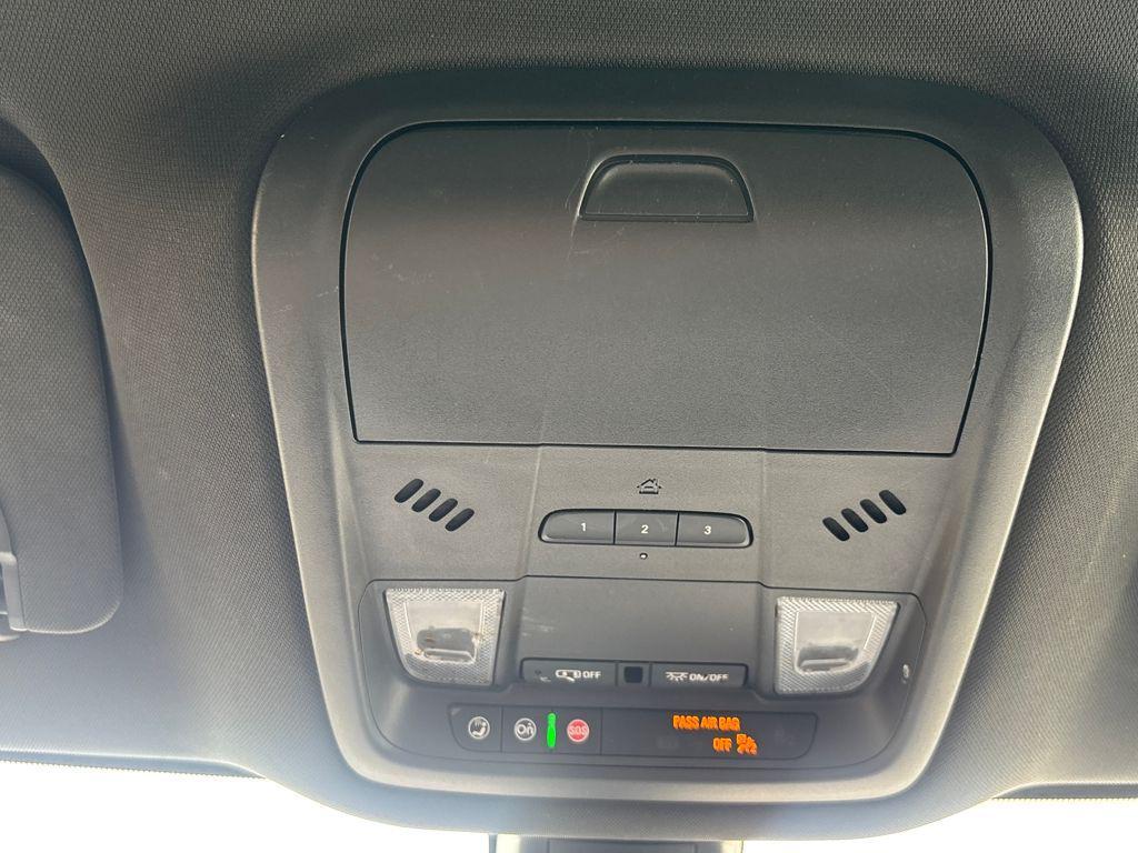 used 2022 Buick Enclave car, priced at $17,039