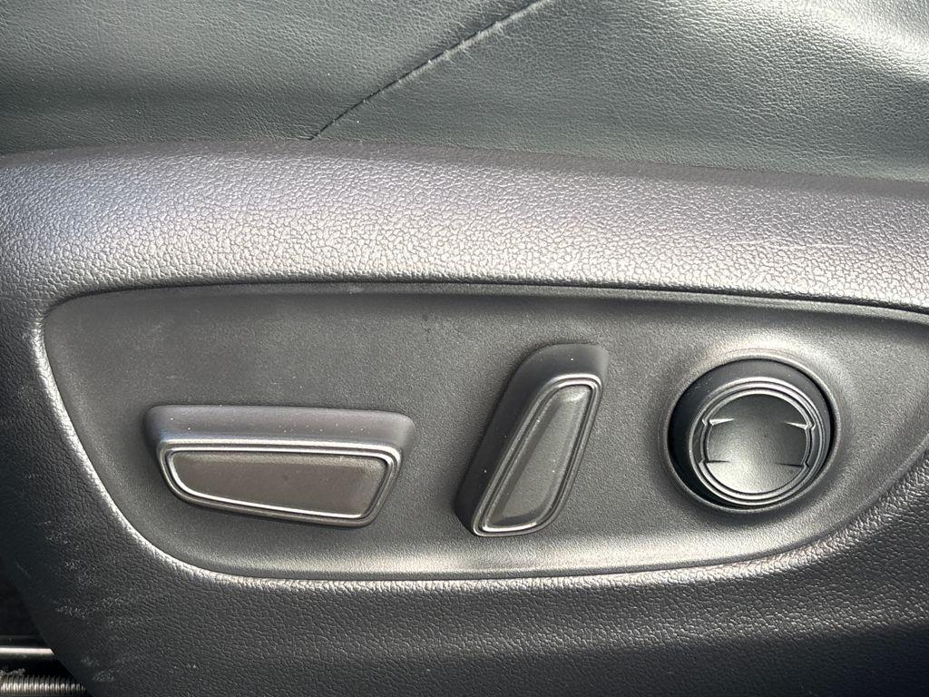 used 2020 Toyota RAV4 Hybrid car, priced at $21,384