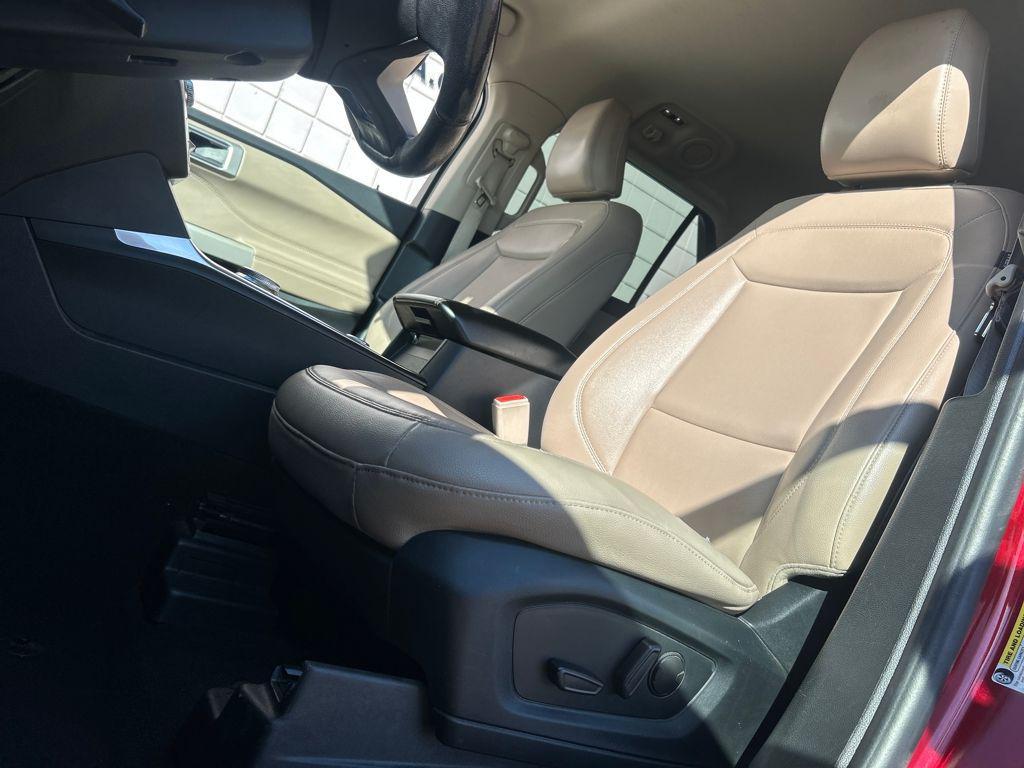 used 2021 Ford Explorer car, priced at $17,157