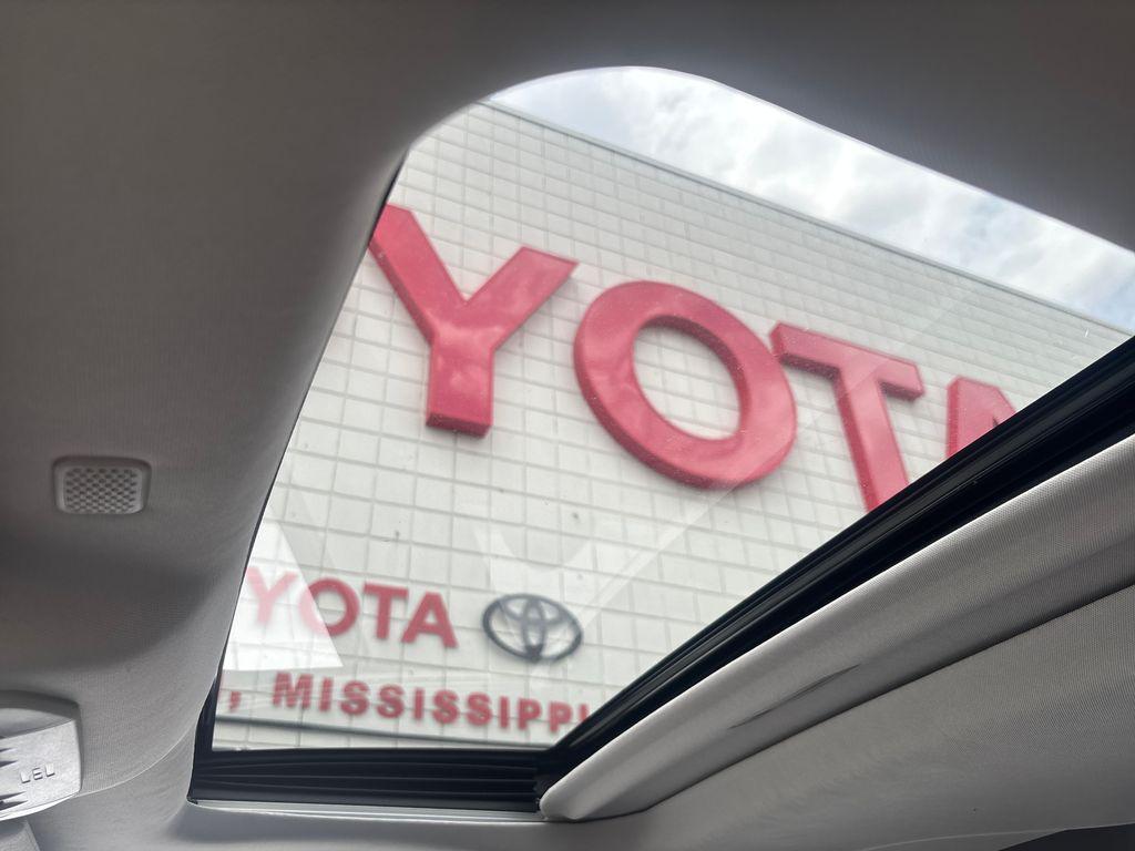 used 2021 Toyota Highlander car, priced at $33,830