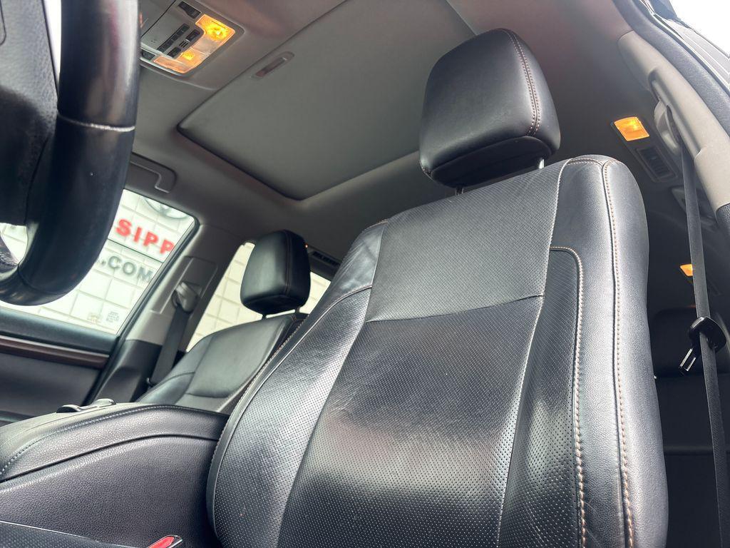 used 2016 Toyota Highlander car, priced at $15,156