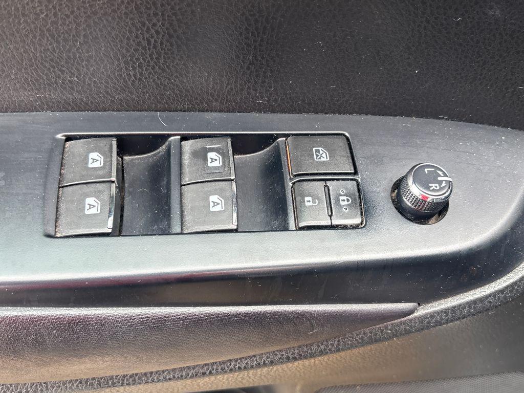 used 2016 Toyota Highlander car, priced at $15,156