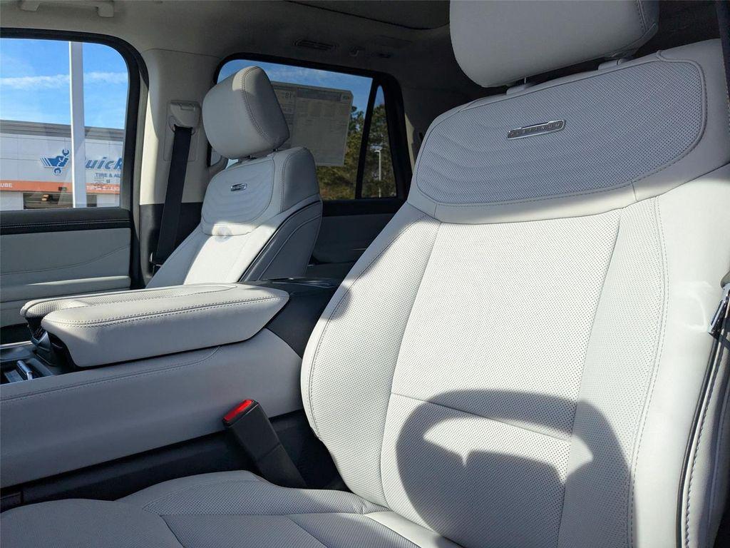 new 2025 Ford Expedition Max car, priced at $89,740