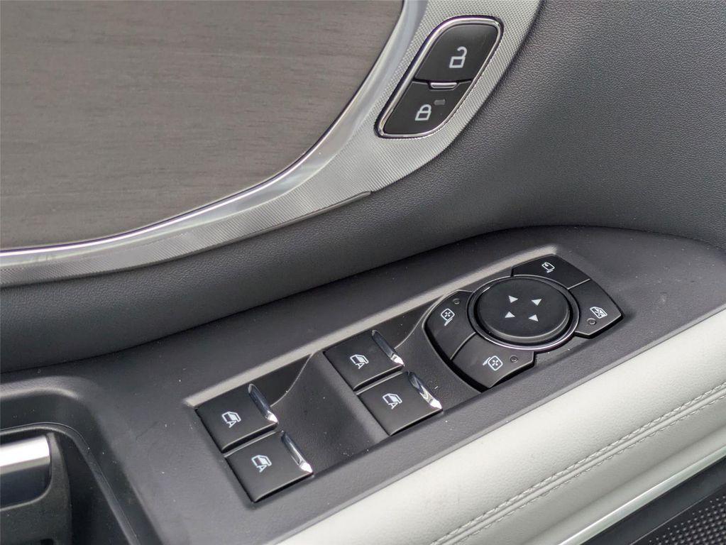 new 2025 Ford Expedition car, priced at $79,250