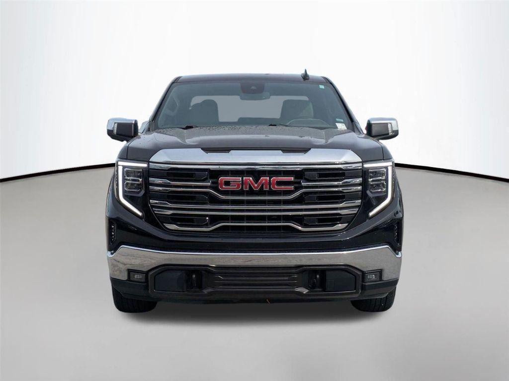 used 2025 GMC Sierra 1500 car, priced at $39,995