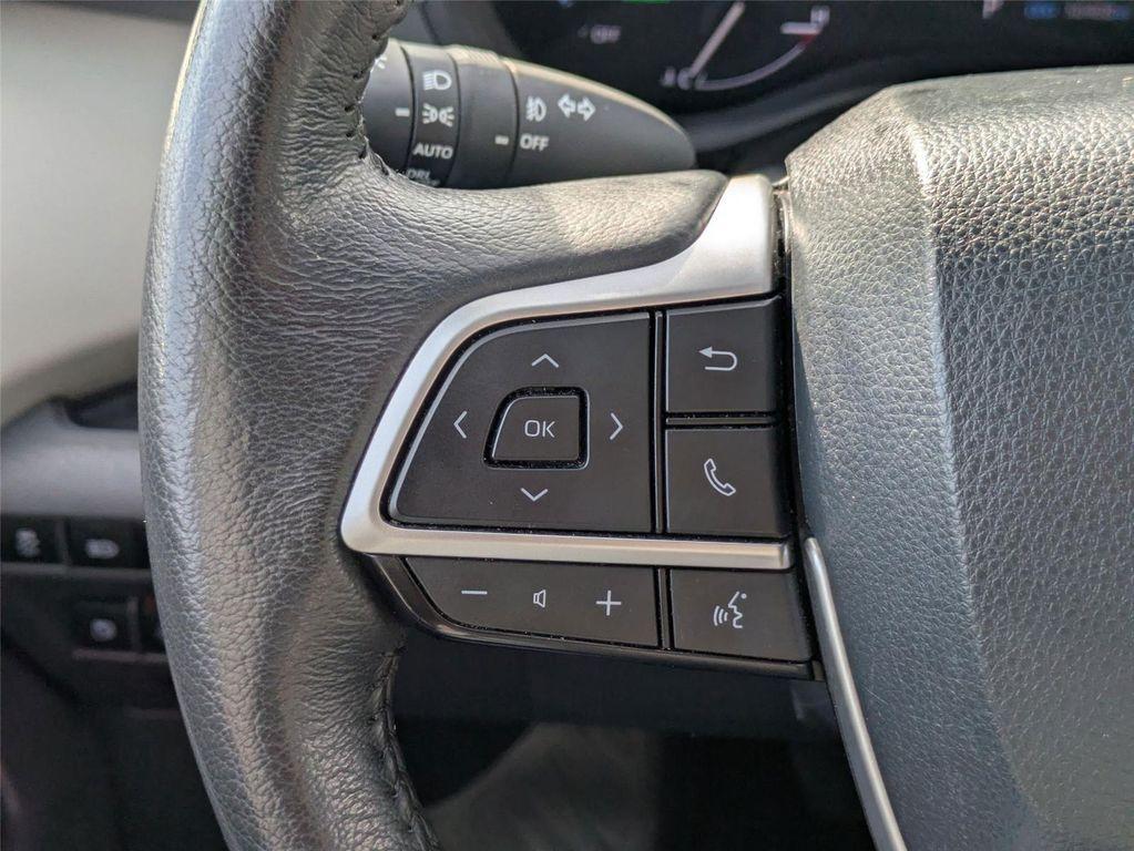 used 2024 Toyota Sienna car, priced at $41,995