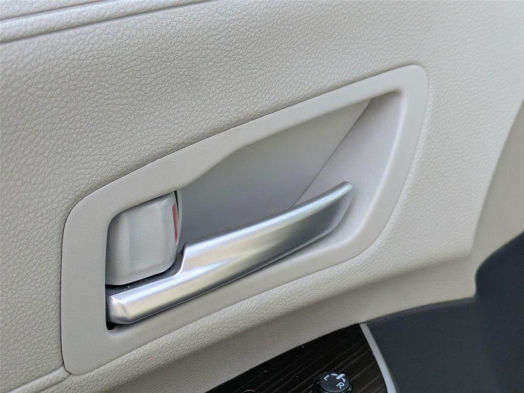 used 2024 Toyota Sienna car, priced at $41,995