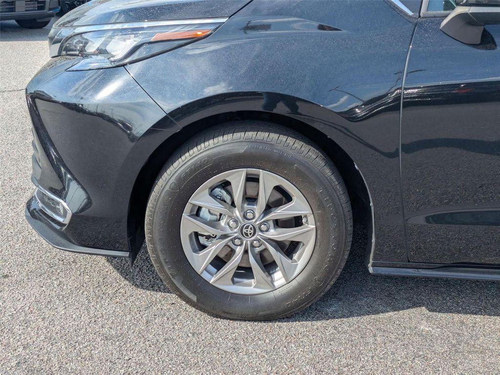 used 2024 Toyota Sienna car, priced at $41,995