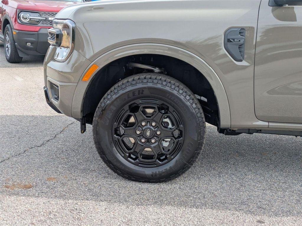new 2025 Ford Ranger car, priced at $43,600