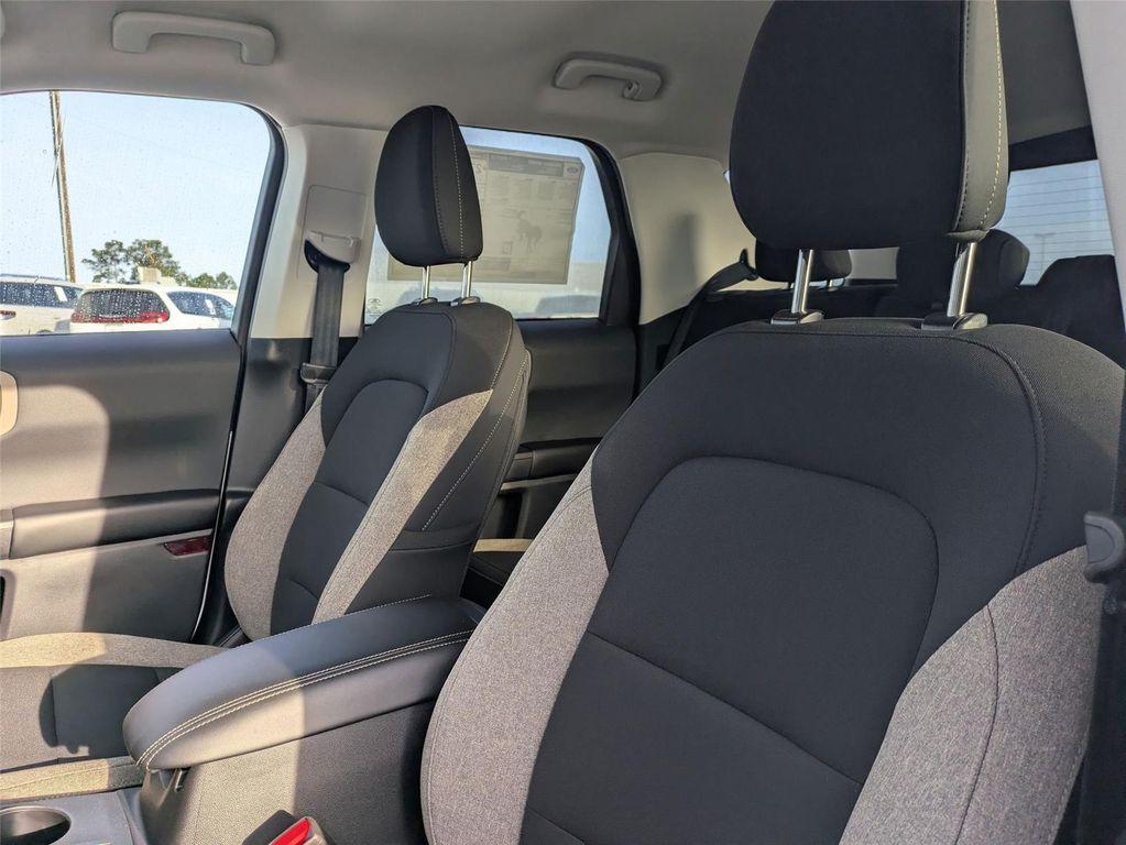 new 2025 Ford Bronco Sport car, priced at $32,600