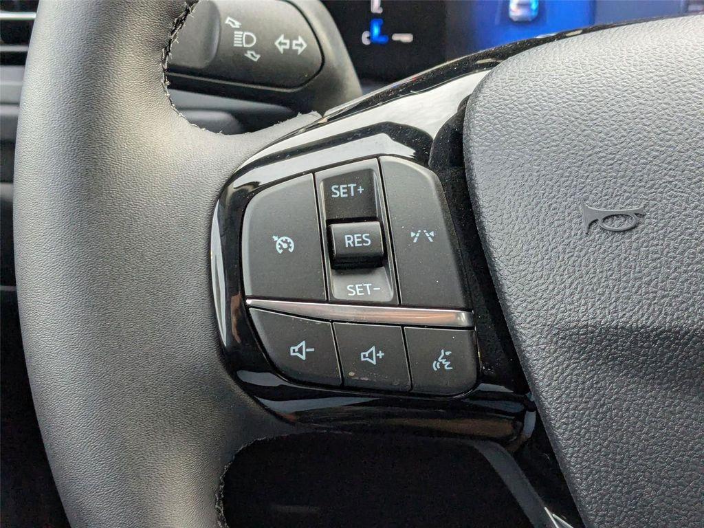 new 2025 Ford Escape car, priced at $28,685