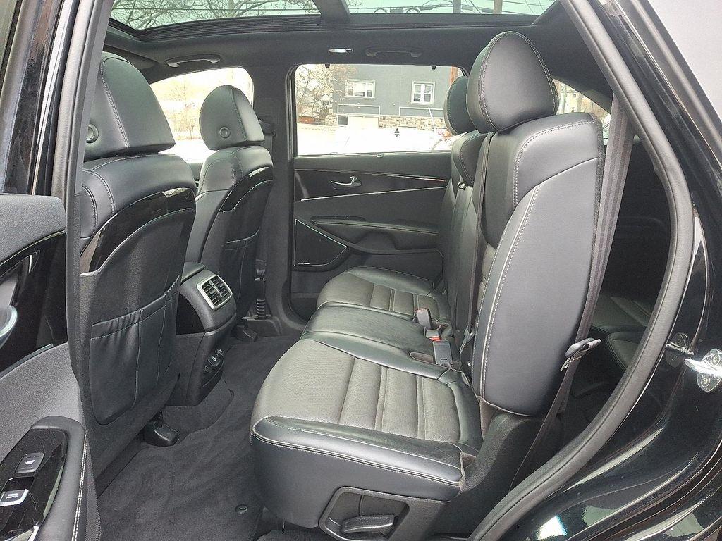 used 2019 Kia Sorento car, priced at $20,490
