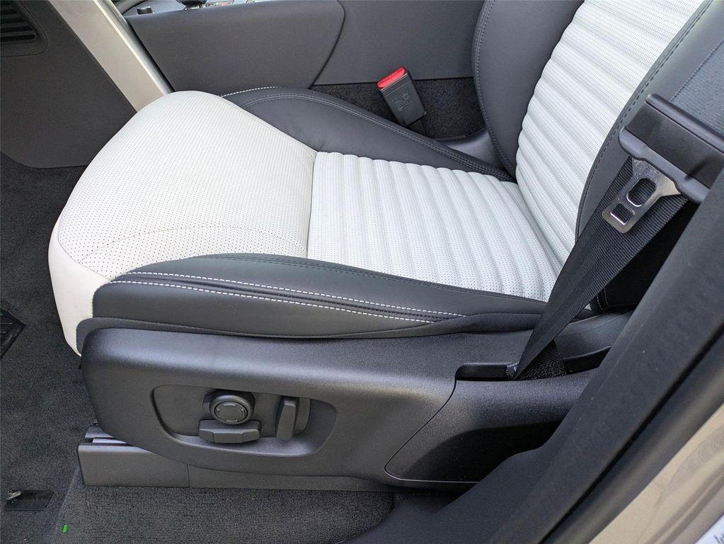 new 2026 Land Rover Discovery car, priced at $75,716