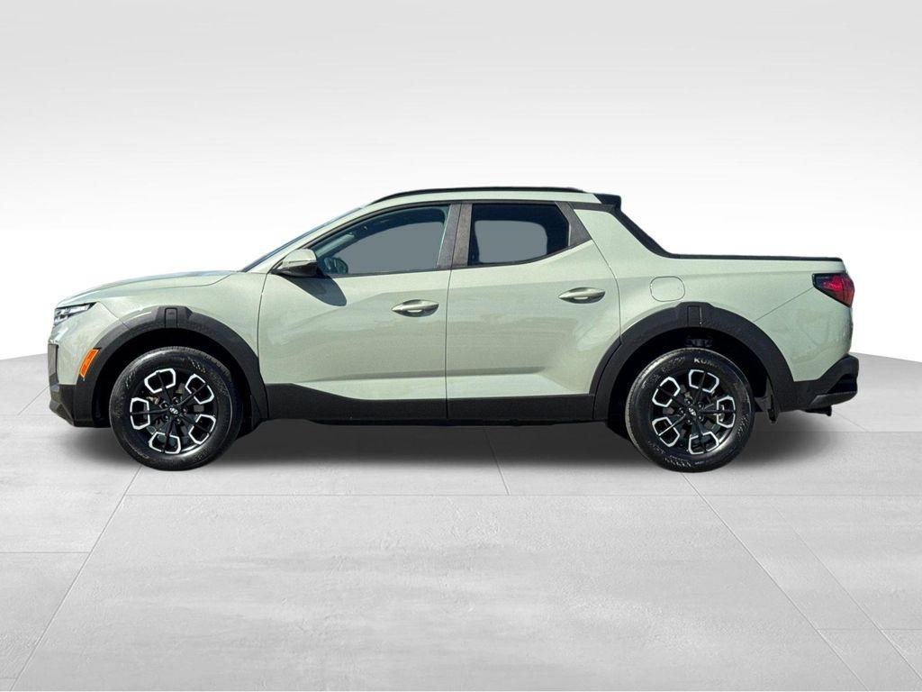 used 2023 Hyundai SANTA CRUZ car, priced at $27,630