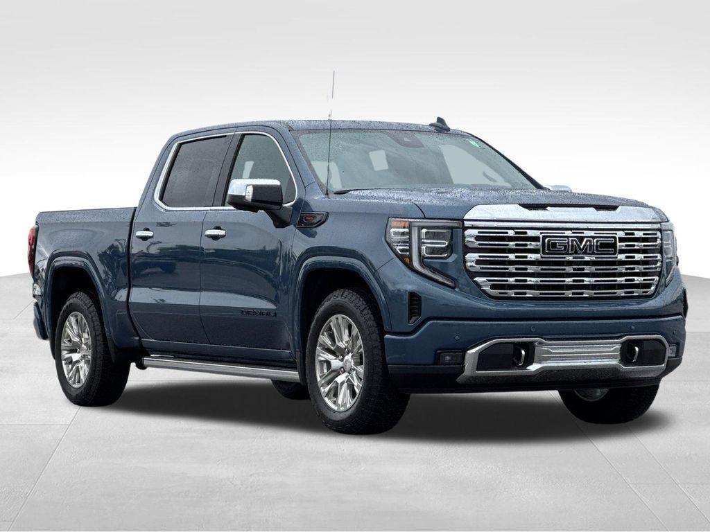 new 2026 GMC Sierra 1500 car, priced at $75,435