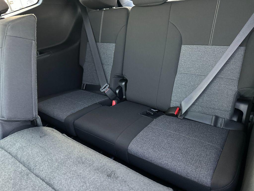 new 2026 GMC Acadia car, priced at $49,989