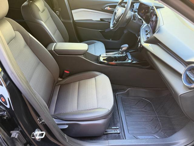 used 2024 Chevrolet Trax car, priced at $19,999