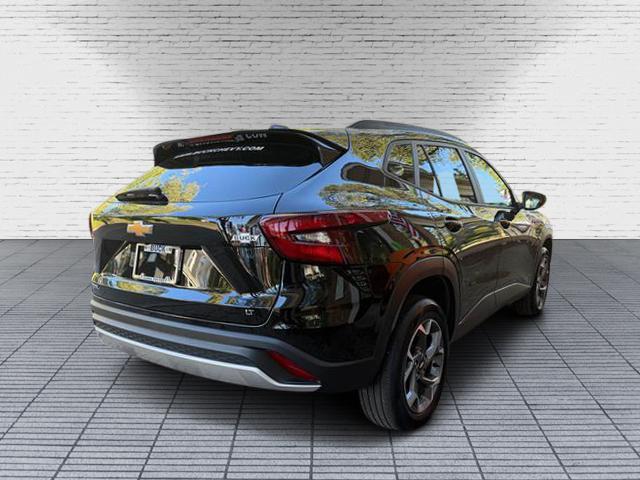 used 2024 Chevrolet Trax car, priced at $19,999