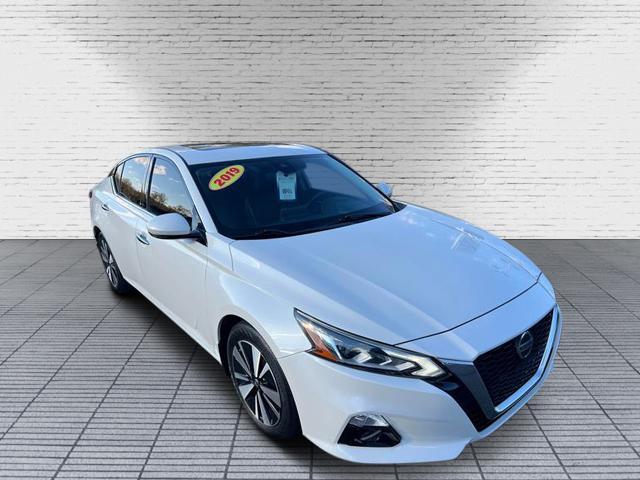 used 2019 Nissan Altima car, priced at $15,999
