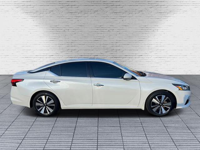 used 2019 Nissan Altima car, priced at $15,999