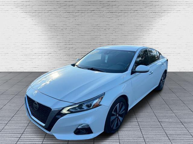used 2019 Nissan Altima car, priced at $15,999