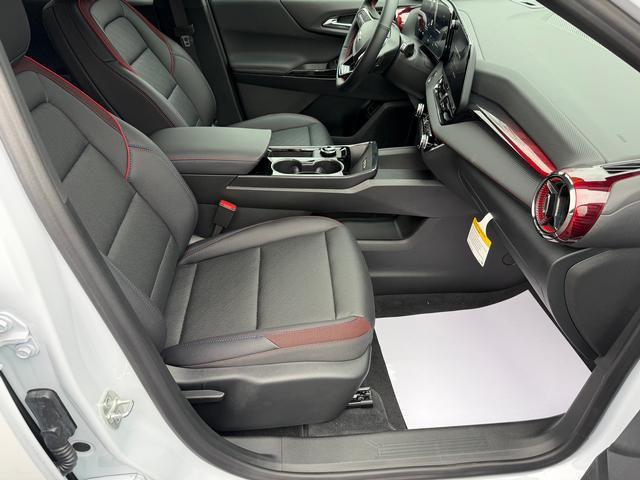 new 2026 Chevrolet Equinox car, priced at $35,890