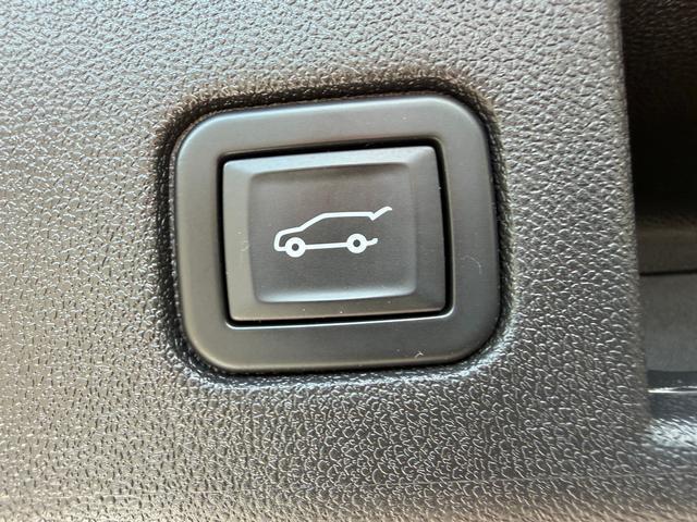 used 2020 Chevrolet Equinox car, priced at $15,999