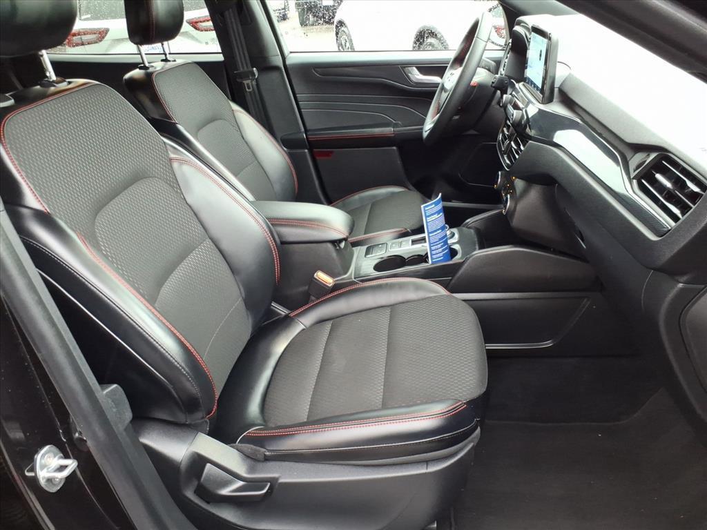 used 2025 Ford Escape car, priced at $24,463