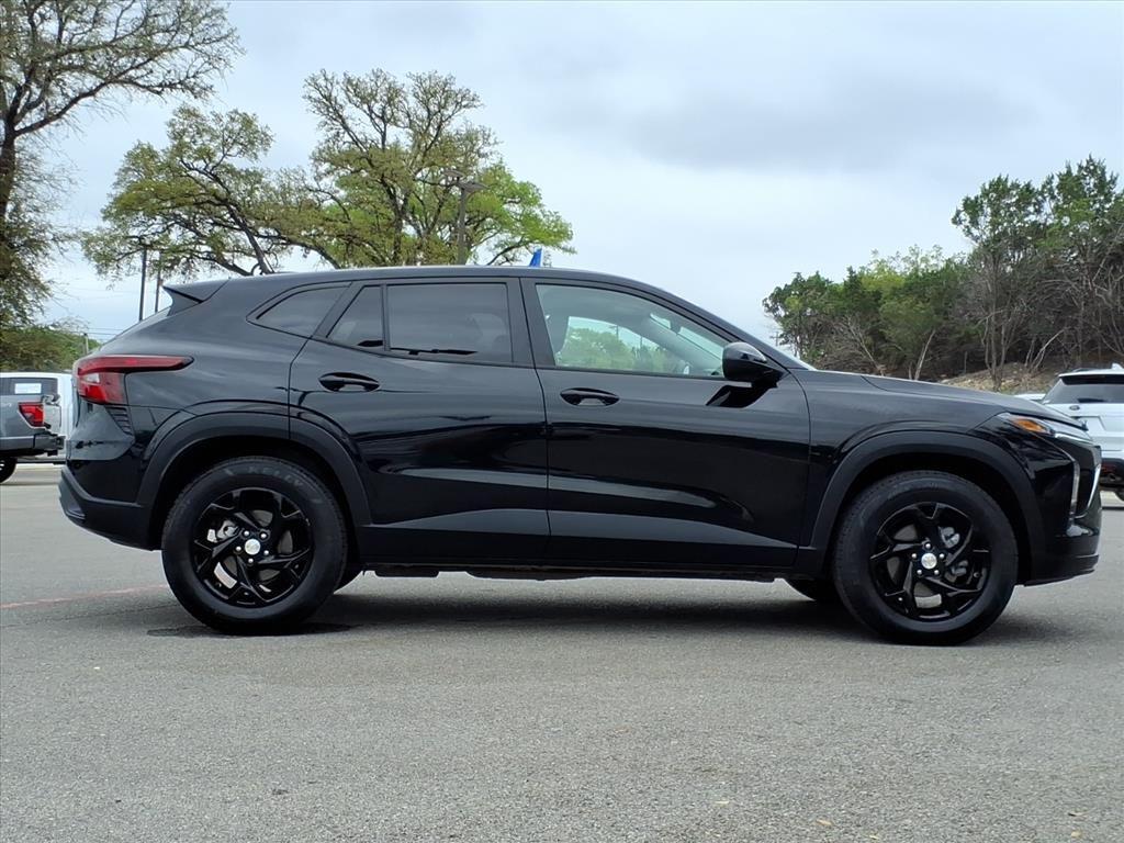 used 2024 Chevrolet Trax car, priced at $20,729
