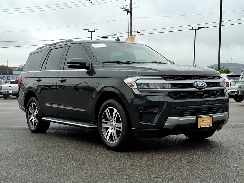 used 2022 Ford Expedition car, priced at $40,244