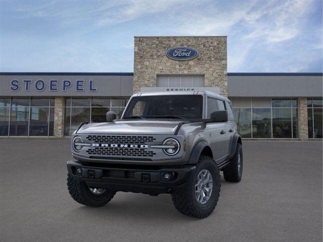 new 2025 Ford Bronco car, priced at $51,033