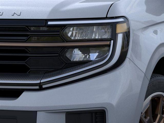 new 2026 Ford Expedition car, priced at $81,060