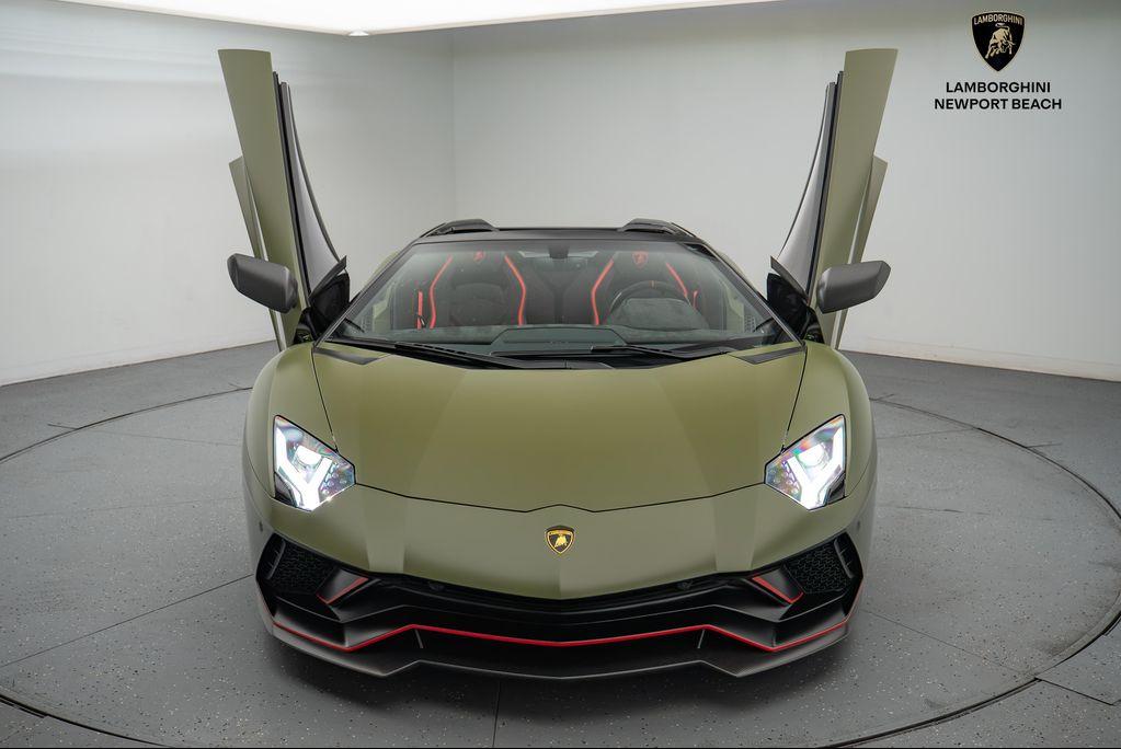 used 2022 Lamborghini Aventador SVJ car, priced at $899,988