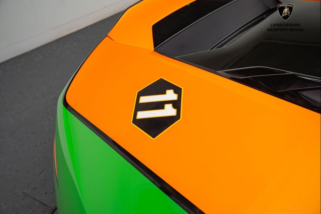 used 2020 Lamborghini Huracan EVO car, priced at $366,670