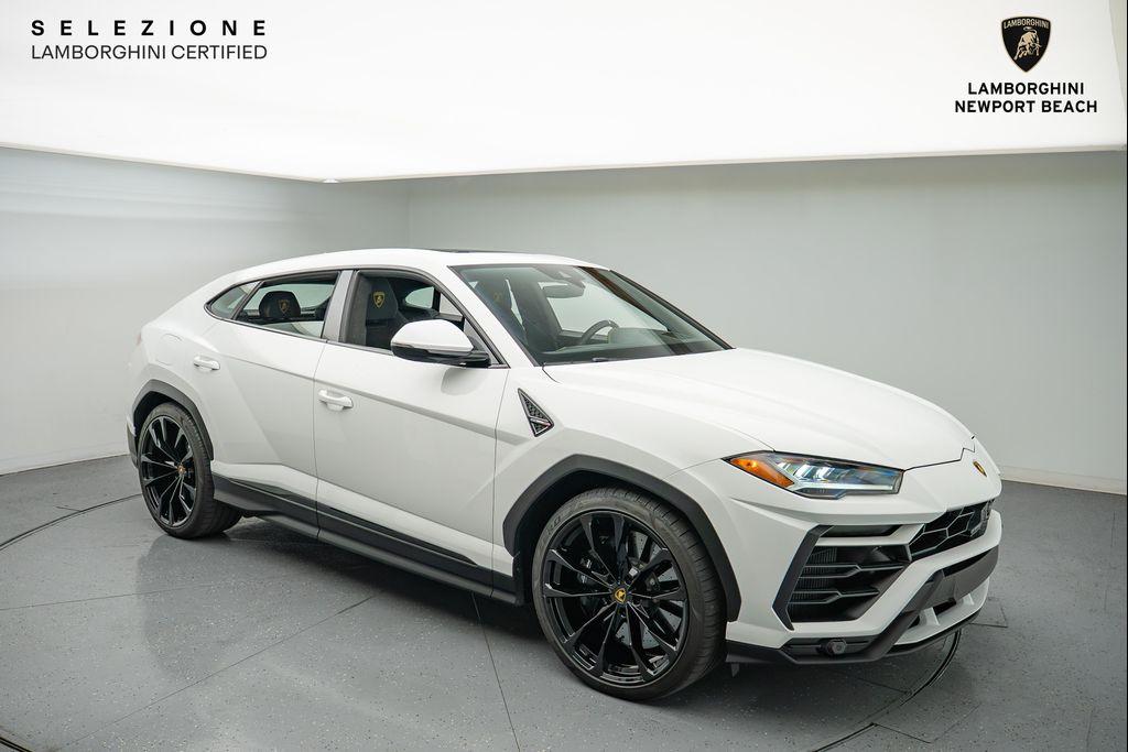 used 2022 Lamborghini Urus car, priced at $219,708