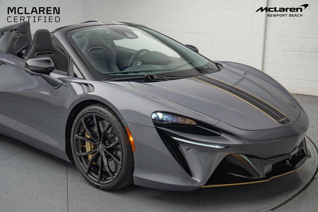used 2025 McLaren Artura car, priced at $259,708
