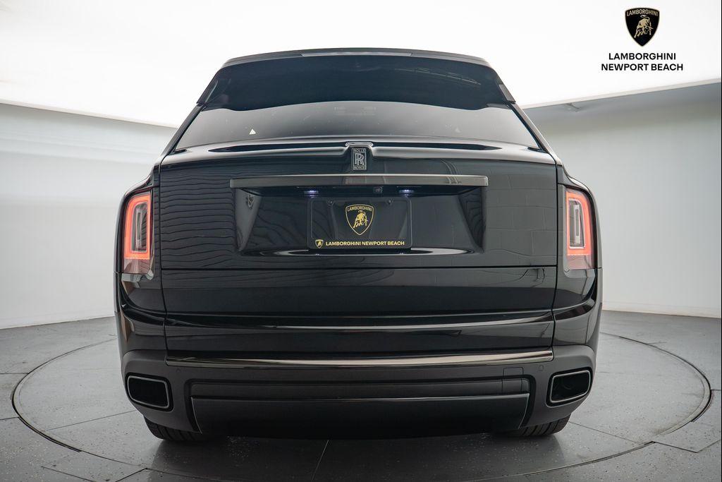 used 2022 Rolls-Royce Cullinan car, priced at $299,999