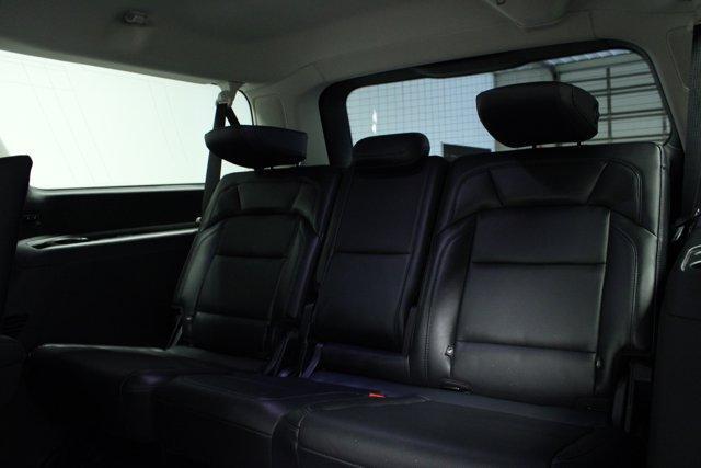 used 2025 Lincoln Navigator L car, priced at $88,375