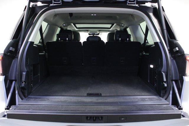 used 2025 Lincoln Navigator L car, priced at $88,375