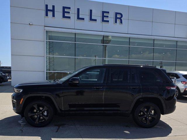 used 2025 Jeep Grand Cherokee car, priced at $40,339