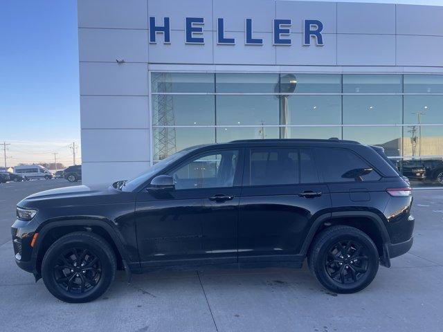 used 2025 Jeep Grand Cherokee car, priced at $35,962