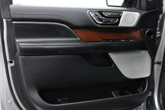 used 2020 Lincoln Navigator car, priced at $31,962