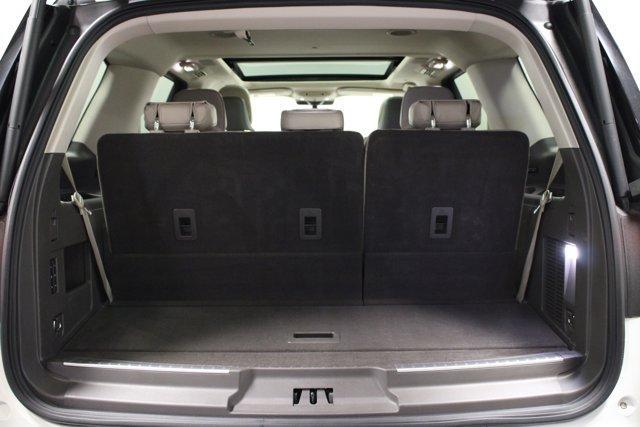 used 2022 Lincoln Navigator car, priced at $52,962