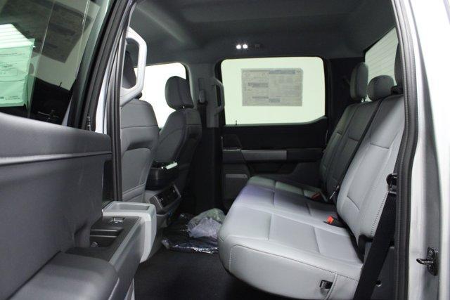 new 2025 Ford F-150 Lightning car, priced at $61,362