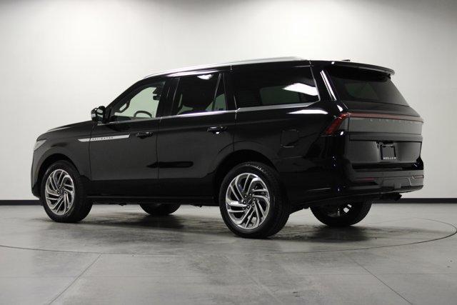 used 2025 Lincoln Navigator car, priced at $80,339