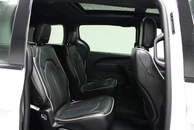 used 2025 Chrysler Pacifica car, priced at $37,962