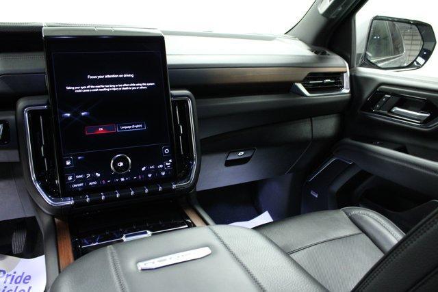used 2025 GMC Yukon car, priced at $70,339