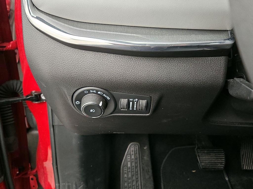 used 2023 Jeep Compass car, priced at $22,998