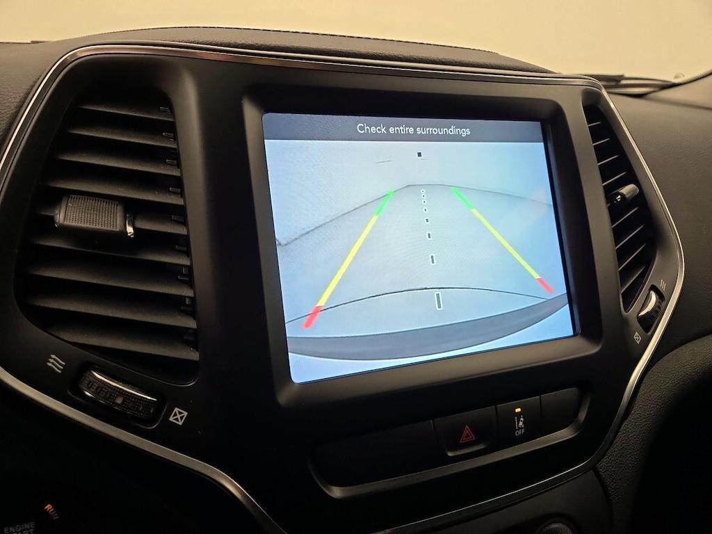 used 2022 Jeep Cherokee car, priced at $22,998